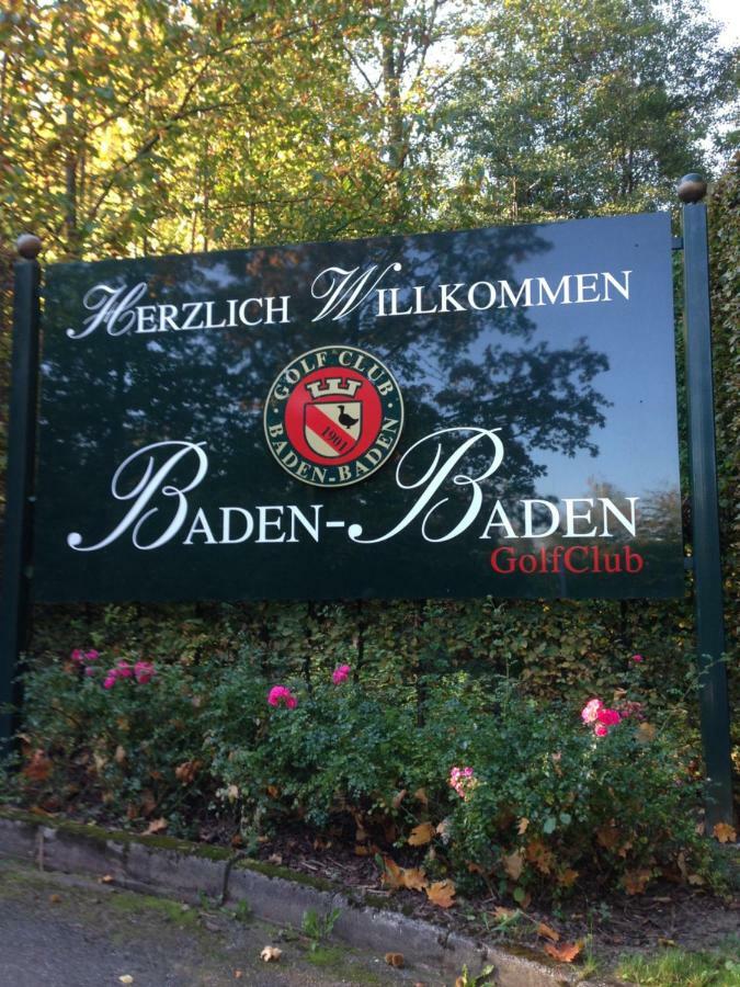 Apartment Sonnenterrasse Baden-Baden Eksteriør billede
